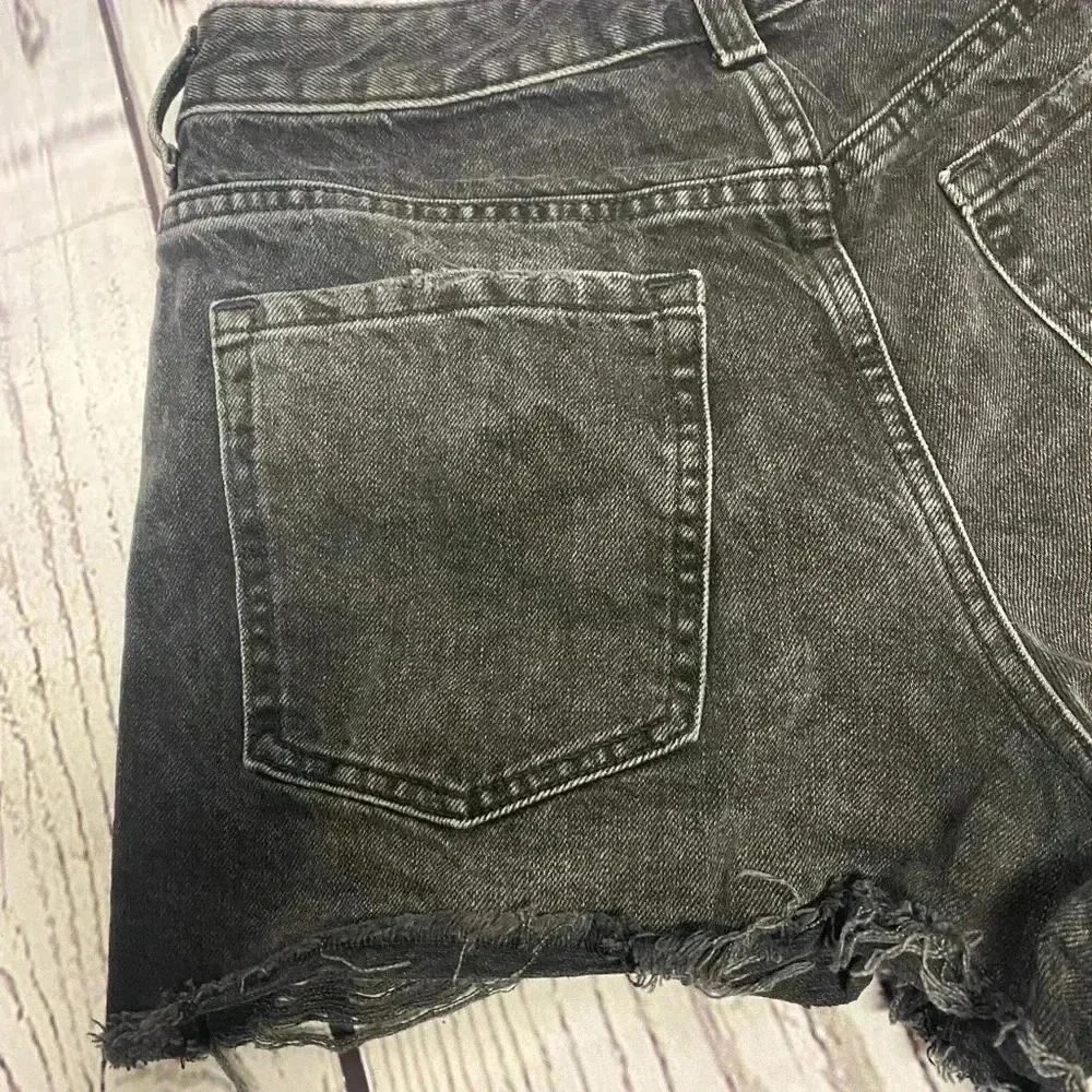 Zara short black distressed jean short‎ women’s size 6 - Picture 6 of 8